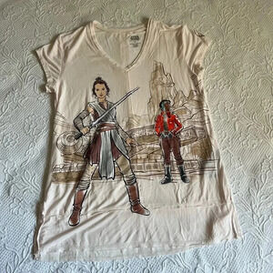 Star Wars Women’s Tshirt Size Small